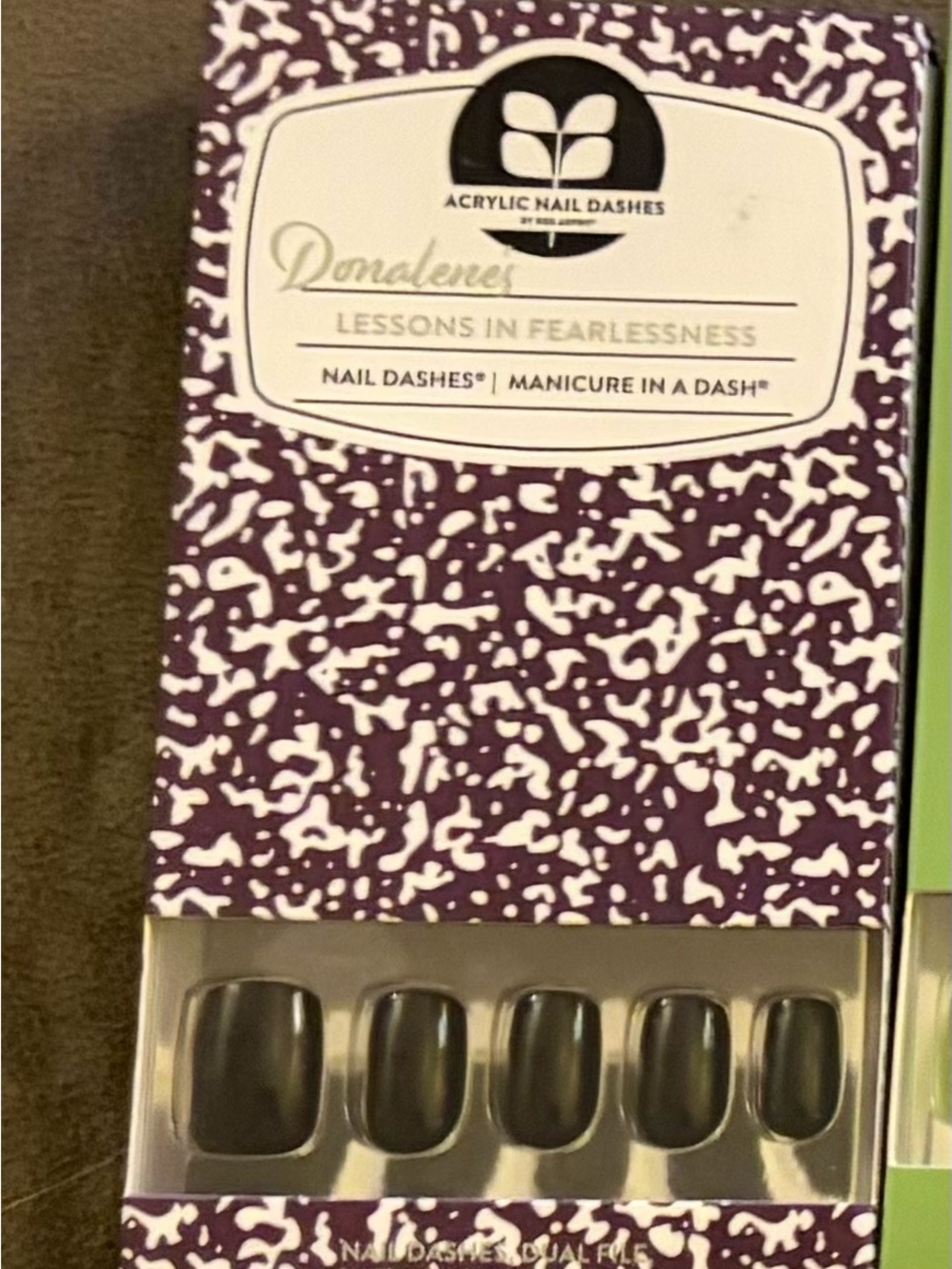 Acrylic Black Press-On Nail Dashes - Donalenes